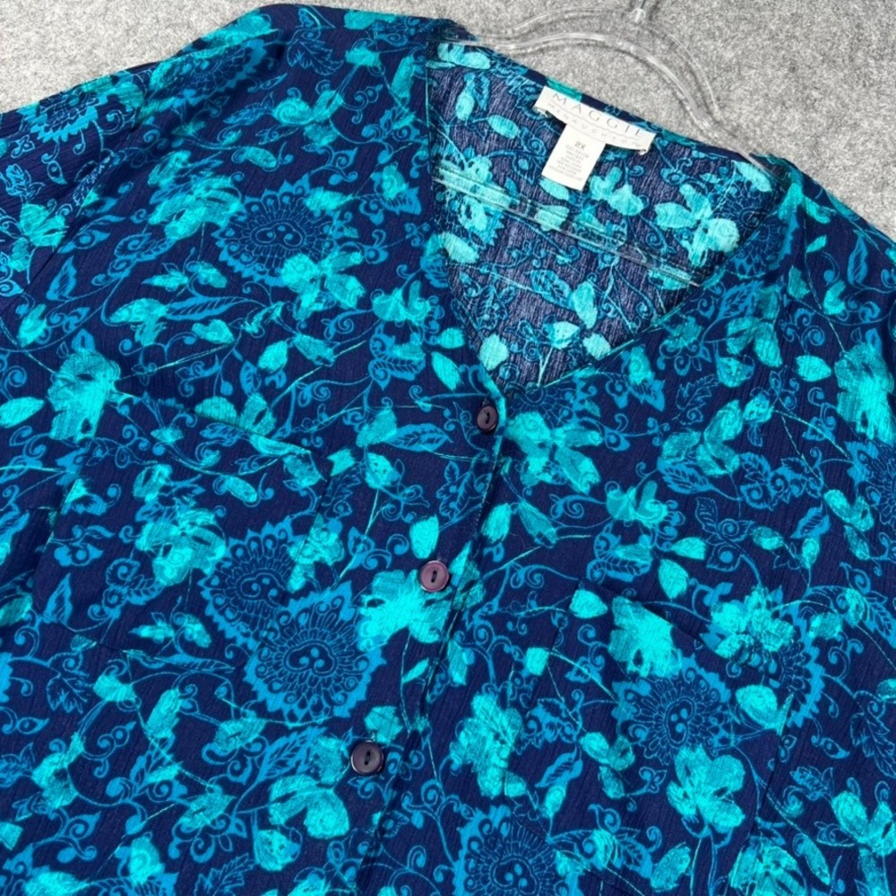 Vintage Maggie McNaughton Blouse Women 2X Blue Floral Button Up Short Sleeve Top